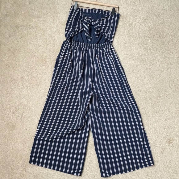 Lulus Jumpsuit Blue White Stripe Strapless Cropped Leg Open Back Elastic Waist - Picture 6 of 16